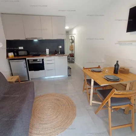 2rb40 Tres Joli Vue Apartamento